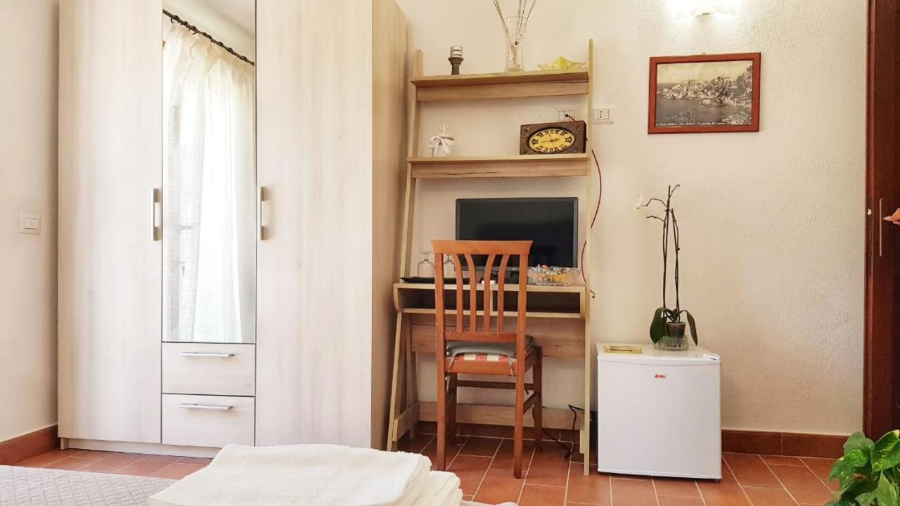 B&B Bell'Alba Santa Teresa Gallura Exterior photo